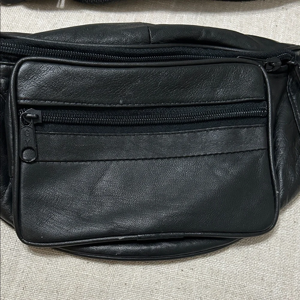 Vintage Fanny Pack Black Leather Waist Crossbody Y2K 90’s Travel - Picture 2 of 11